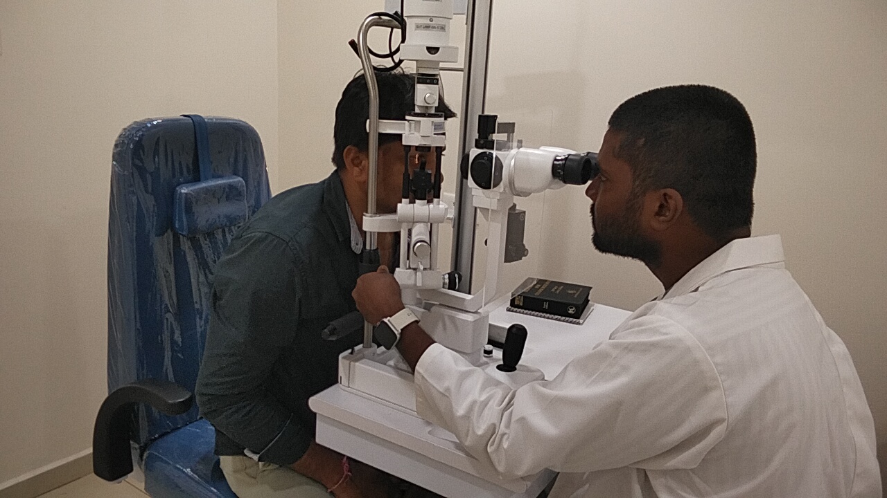 OPD Police Eye Check